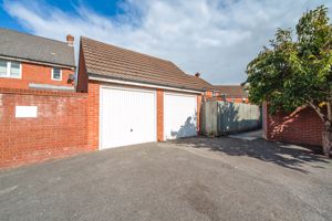 Photo 17- click for photo gallery